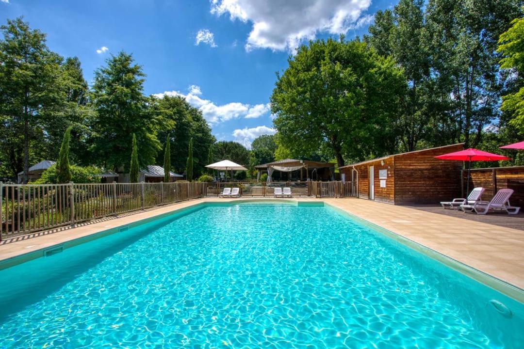 Camping Du Lac De Groléjac מראה חיצוני תמונה